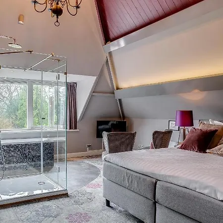 Boutique 't Vosje מלון 3*