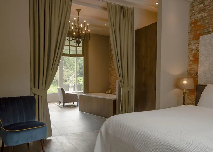 Boutique 't Vosje 호텔 3*