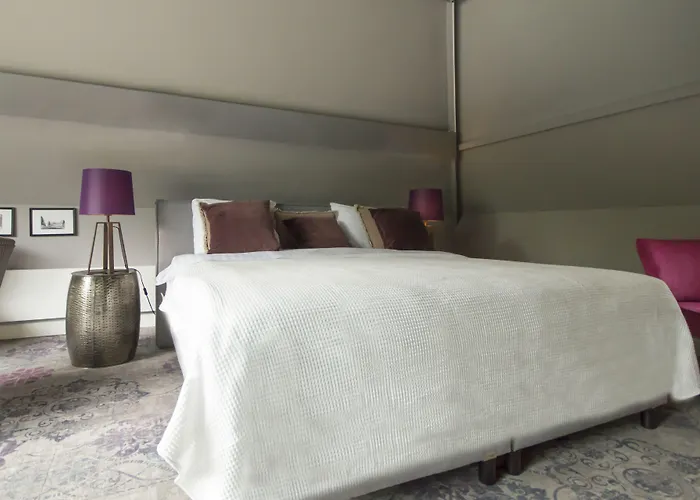 Boutique 't Vosje 호텔 3*